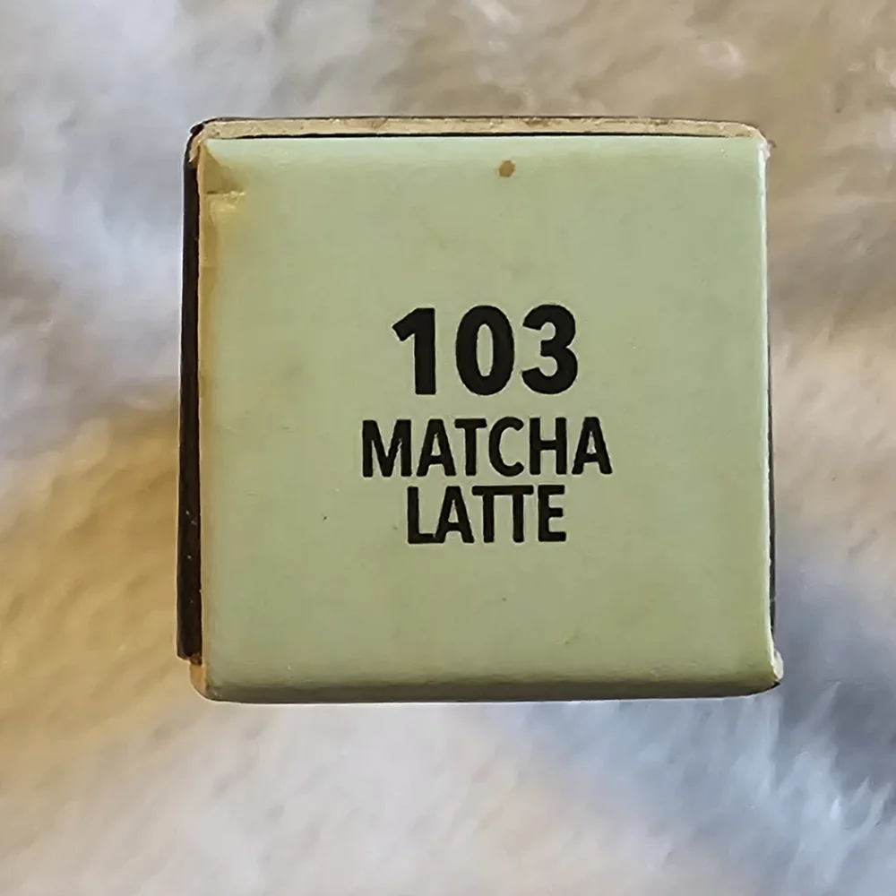 Lavish Color Correcting Cream - Matcha Latte